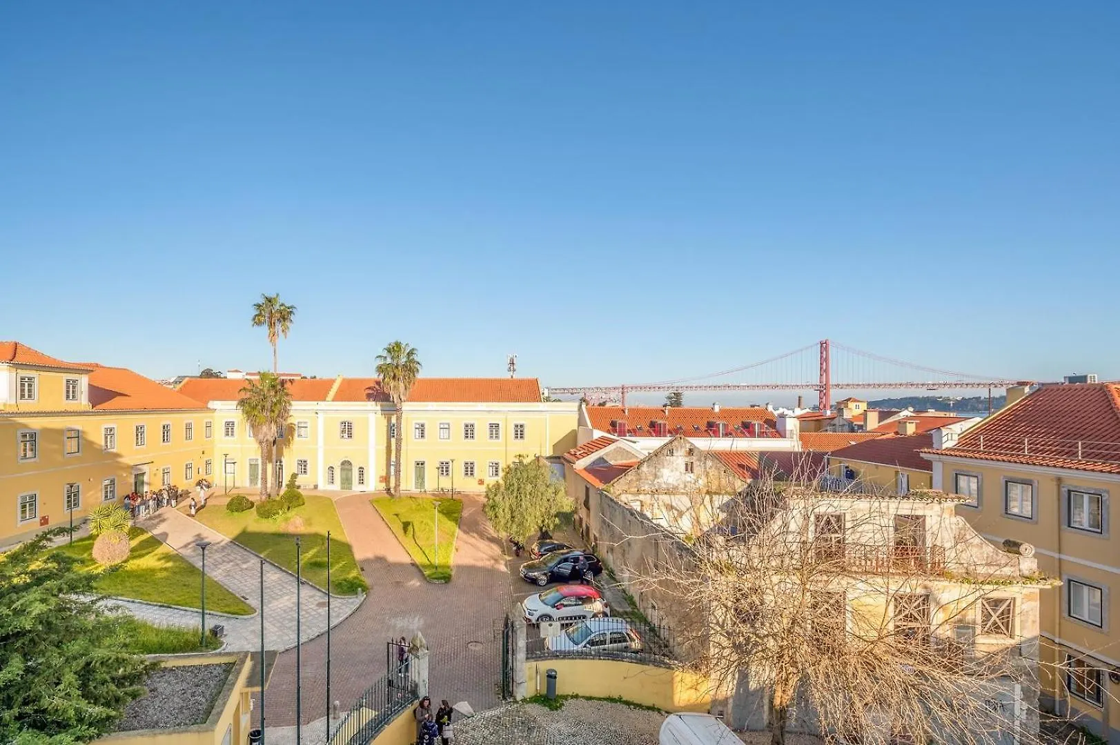 Guestready - Sunny Spacious In Belem Lisbon Apartment